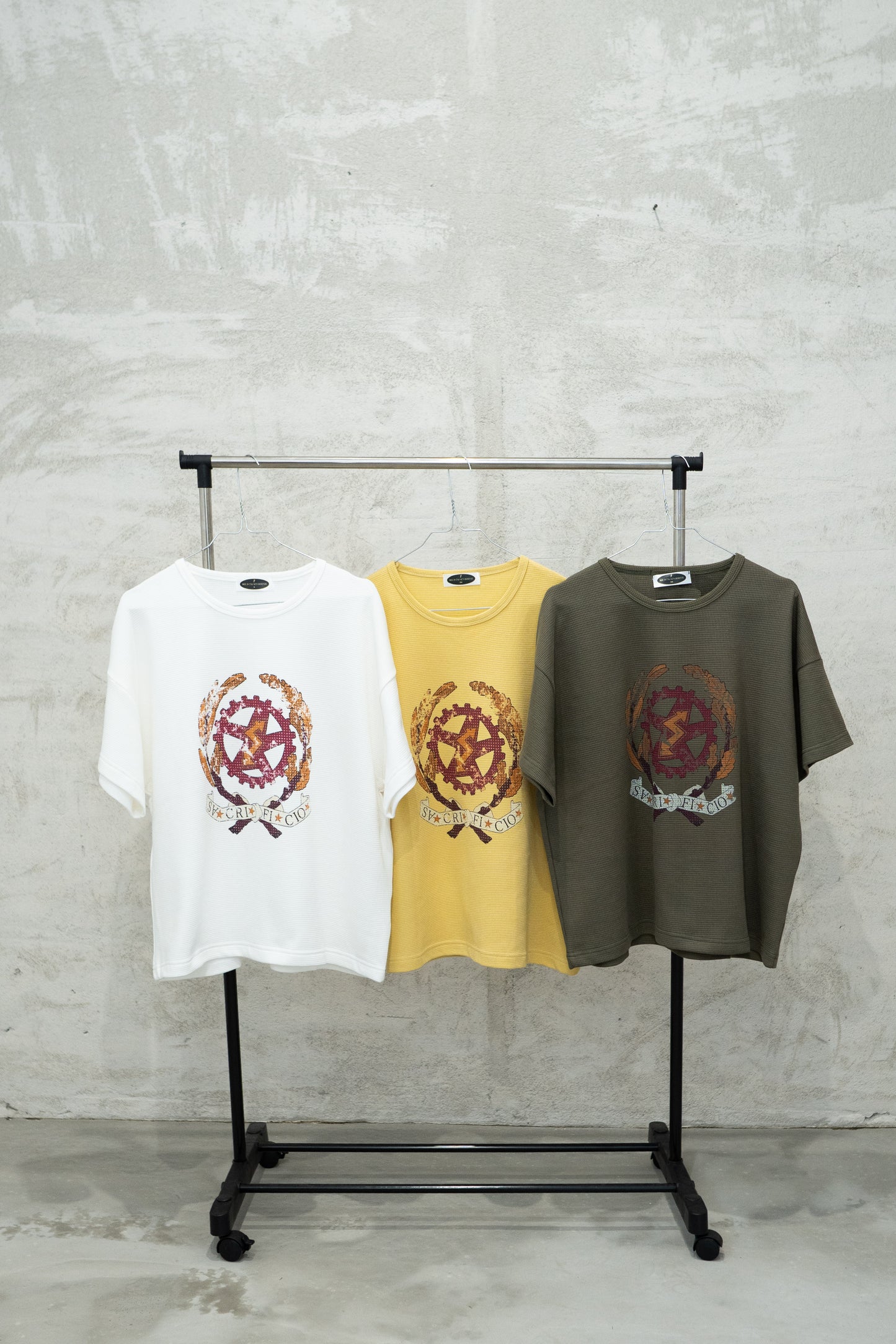 WAFFLE WHITE TEE